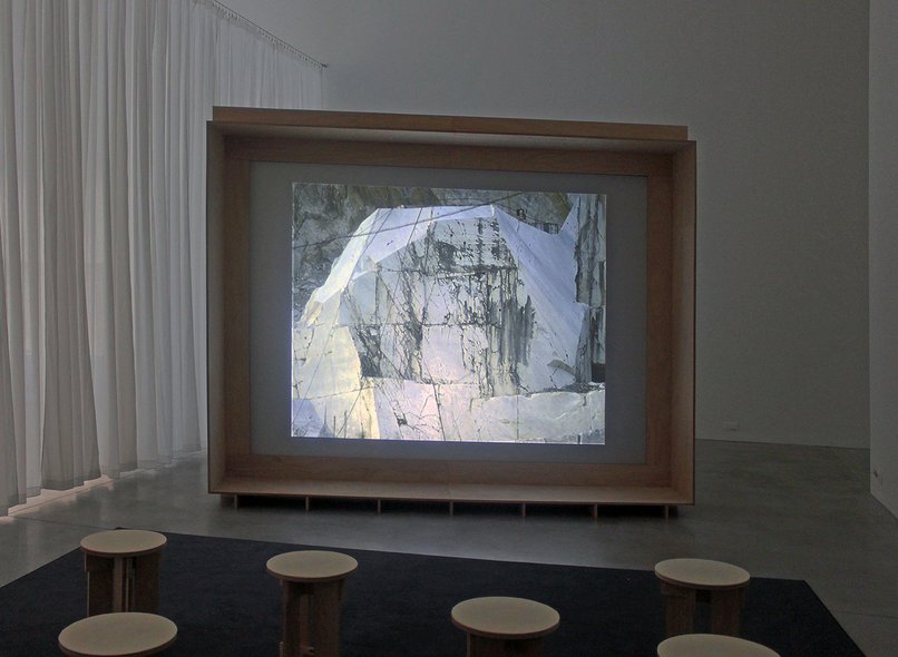 Aglaia Konrad, Carrara, vidéo